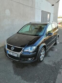 Volkswagen Touran Cross 2,0 Tdi