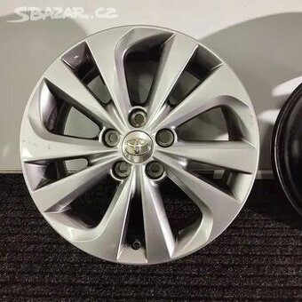 Toyota 5x114,3 ET50 7Jx17 Originální kola Toyota