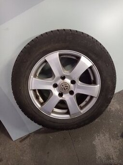 Prodám 4ks ALU kol na VW 15" na letních pneu - 1