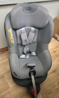 Britax Romer Dualfix M I-size.