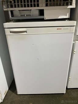 Malá lednice Bosch Economic – použitá