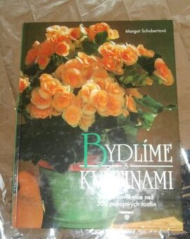 BYDLÍME S KVETINAMI
