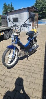 Moped Manet Korado