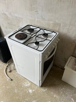 Sporák plyn trouba elektro