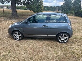 Lancia Ypsilon 1.4i 57kw