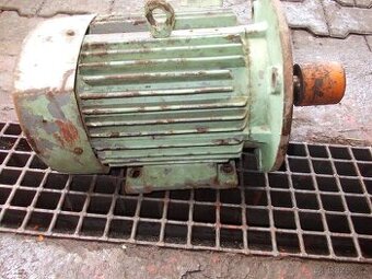 Elektromotor 2.2kW, cirkulárka - 1