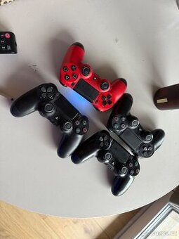 PS4 Slim 9.00 Goldhen + 4 ovladače