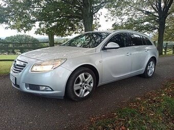 Opel Insignia A 2011