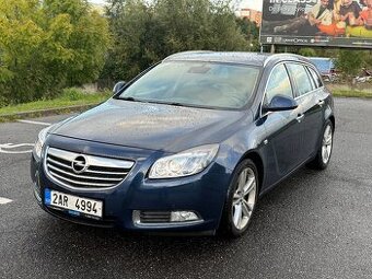Opel Insignia 2.0T turbo benzin kombi 162kw