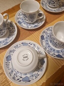 Hrnečky s podšálkem 6ks