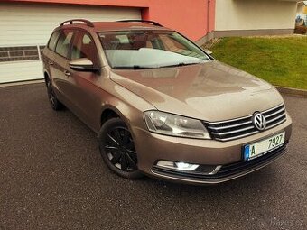 VW Passat 1.4 tsi 90 kw B 7 2011, bílé led denní svícení 218