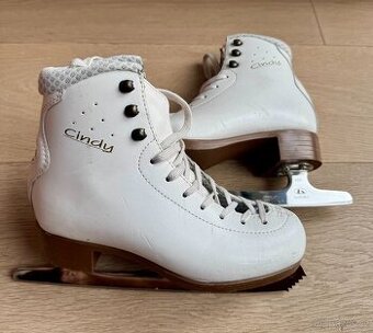 Brusle Botas Cindy vel. 34