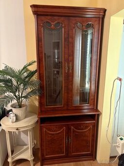 Prodám Španělskou obývací stěnu. Š 85 V 220 H 42 / 30