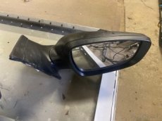 Pravé zrcátko HYUNDAI i20