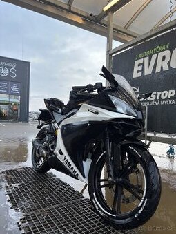 Yamaha yzfr 125
