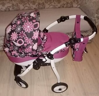 Dětský kočárek na panenky