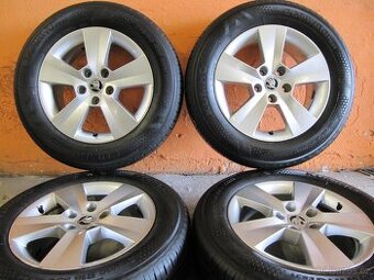 Alu Škoda + 215/60/16 TOP stav- stav nových