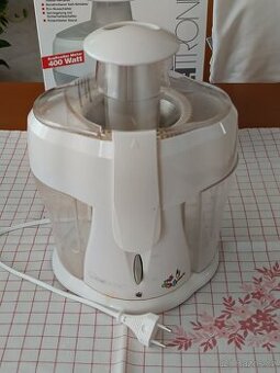 Odšťavňovač Clatronic AE 2578