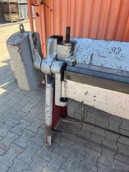 Závaží na ohybacku plechu