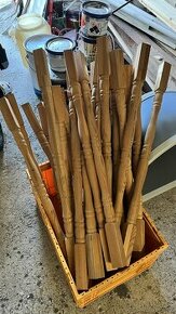 Dřevěné tyče sloupky na zábradlí 90cm 32ks