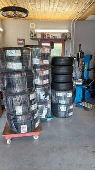 Letní pneu.195/65R15