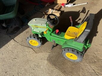 Obrázek k inzerátu: Šlapací traktor John Deere