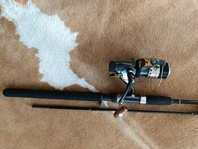 Prut Garbolino drg 210, 2,15m, 10/30g + naviják proxima