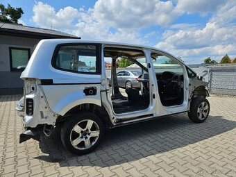 VW Sharan 7N, blatník, díly, práh, karoserie, nosník.