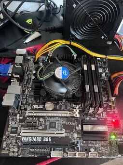 Zakladni deska z cpu a paměťi
