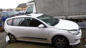 Hyundai i30 kombi r.v.2011, 1.6crdi 85kW