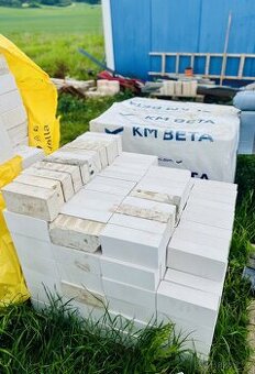 Lícové cihly KM Beta SENDWIX NF P20, nebarvené, 240 x 115 mm