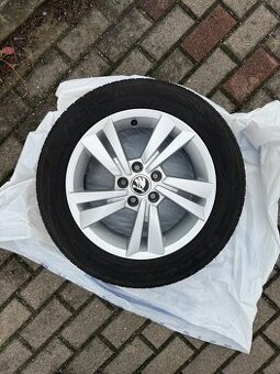 Alu kola Škoda Cygnus 15" + letní Pneu NEXEN