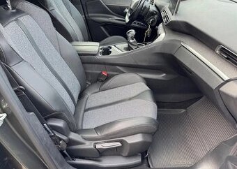 Prodám Peugeot 3008, Allure 1.2