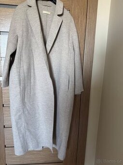 Kabát zn.Max Mara, vel.Xl.