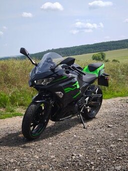 Kawasaki Ninja 400