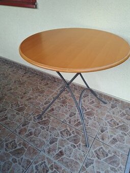 Kulatý stůl průměr 75cm skladaci