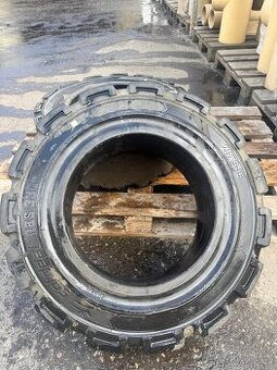 Pneu Solideal RES 330