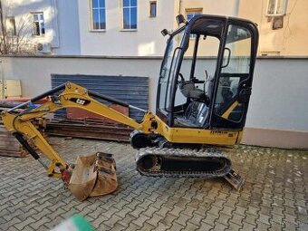 Minibagr Cat 301.4c