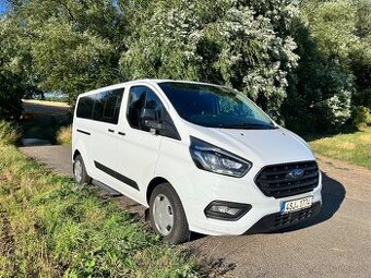 Ford Transit custom 2018 L2H1 125 kw 6 míst