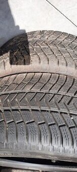 255/45/19 Michelin - 1