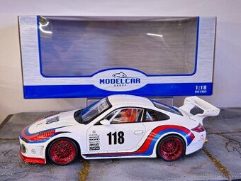 Porsche 911 (997) RWB 1:18 MCG
