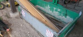 Přepravní plošina-lopata