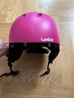 helma - lyže/snowboard - dívčí, vel. 48-52 cm obvod