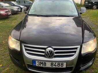 Vw touareg 3.0 tdi v6 176kw.