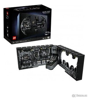 LEGO 76252 Batmanova jeskyně sběratelský box