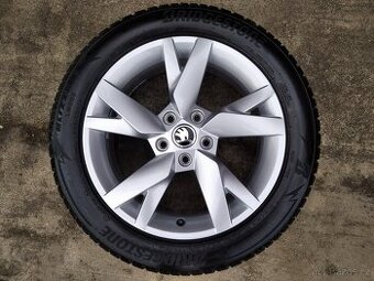 Prodám zánovní zimní alu sadu 17" Škoda Octavia IV