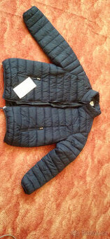 Prodám úplně novou a nikdy nenošenou zimní bundu vel XL