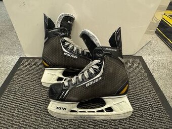 BRUSLE BAUER SUPREME PRO, vel. 36/3R