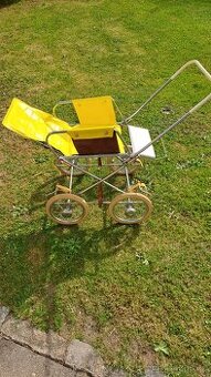 Retro kárka pro panenky