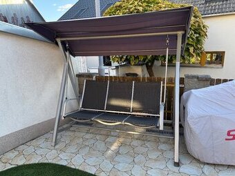 Zahradní houpačka pro 3osoby MWH - čalounění perfektní, Brno